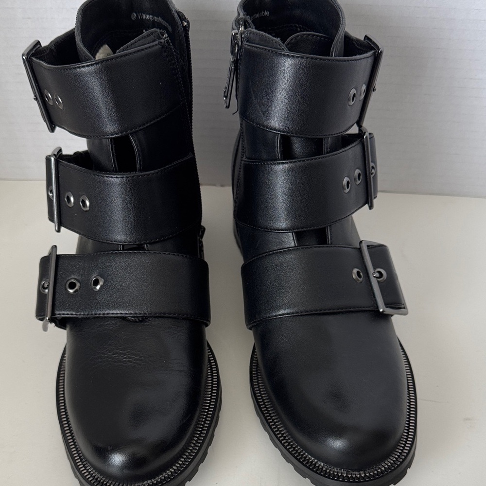 Blondo Black Waterproof Boots - Picture 4 of 11